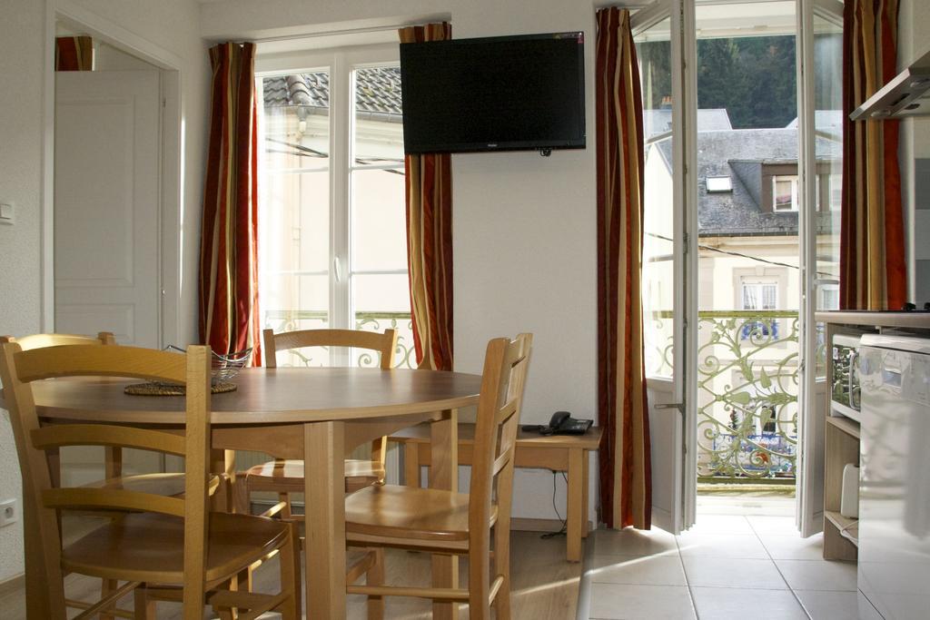 Residence Maison Blanche Plombières-les-Bains Eksteriør bilde